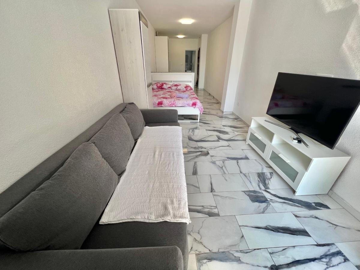 Apartmani Ana Dramalj Buitenkant foto