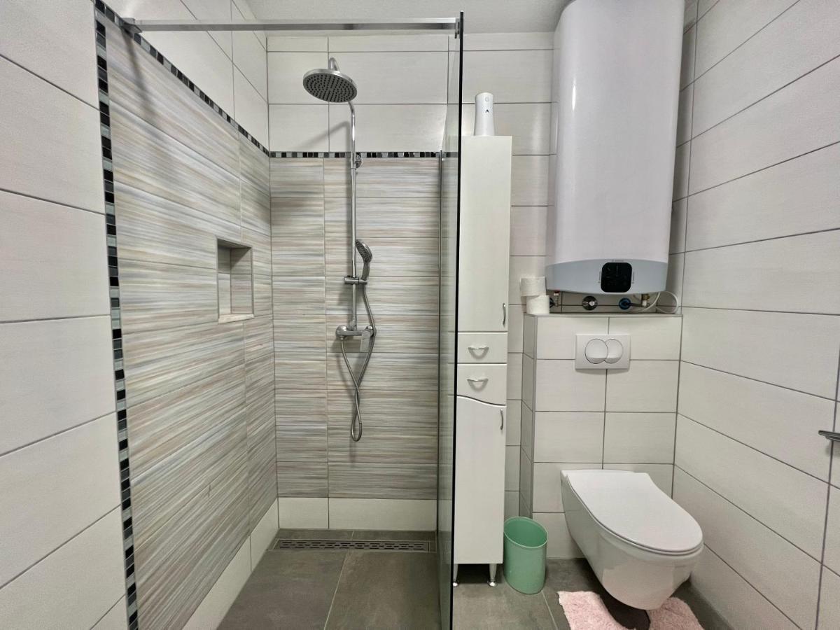 Apartmani Ana Dramalj Buitenkant foto