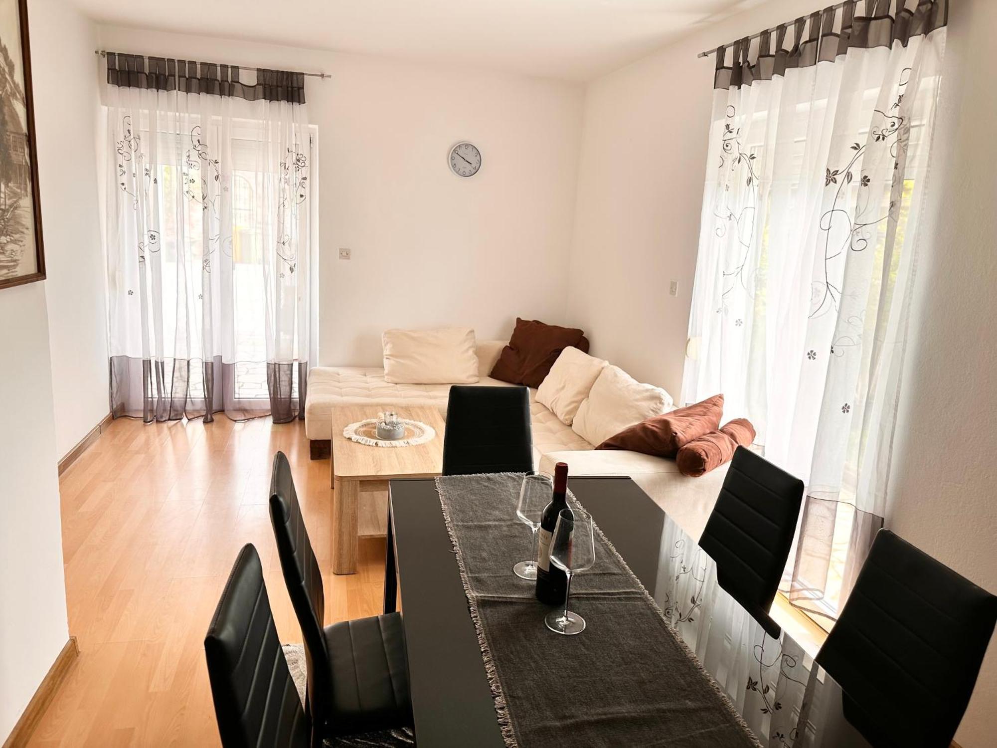 Apartmani Ana Dramalj Buitenkant foto